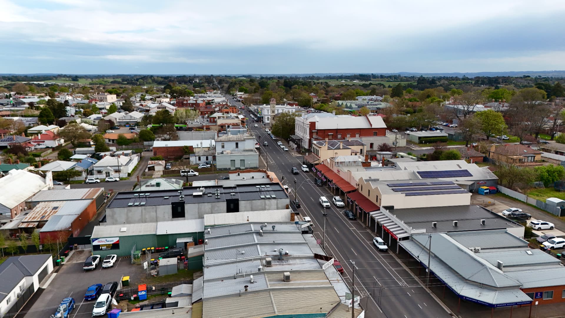 Aerial view along the main street through Kyneton town centre