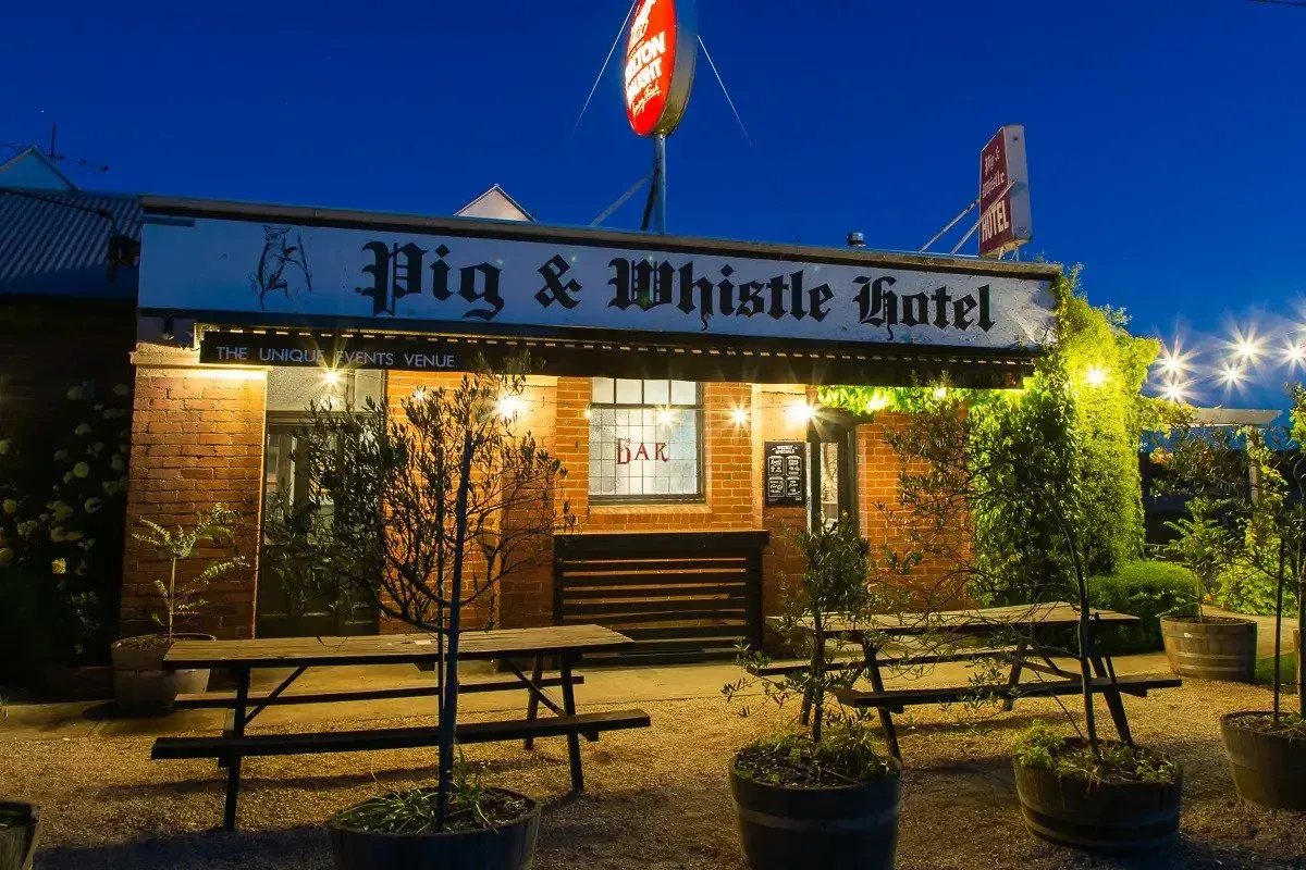 Pig & Whistle Hotel in Trentham, Victoria